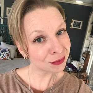 Meet your Posher, Leah